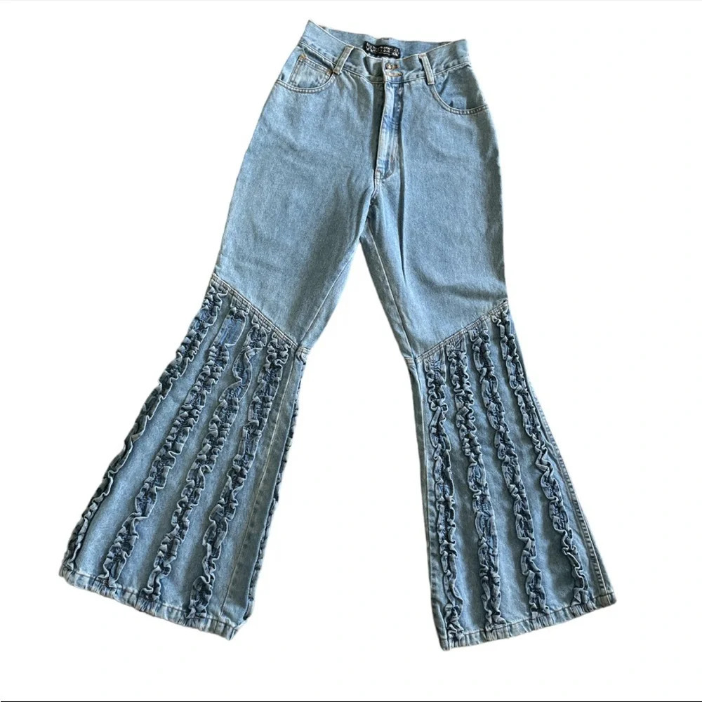 Vintage Y2K Tiered Ruffle Flare Jeans Light Wash Denim Bell Bottoms Festival 7/8